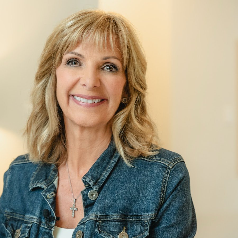 Lorie Hartshorn YouTube profile